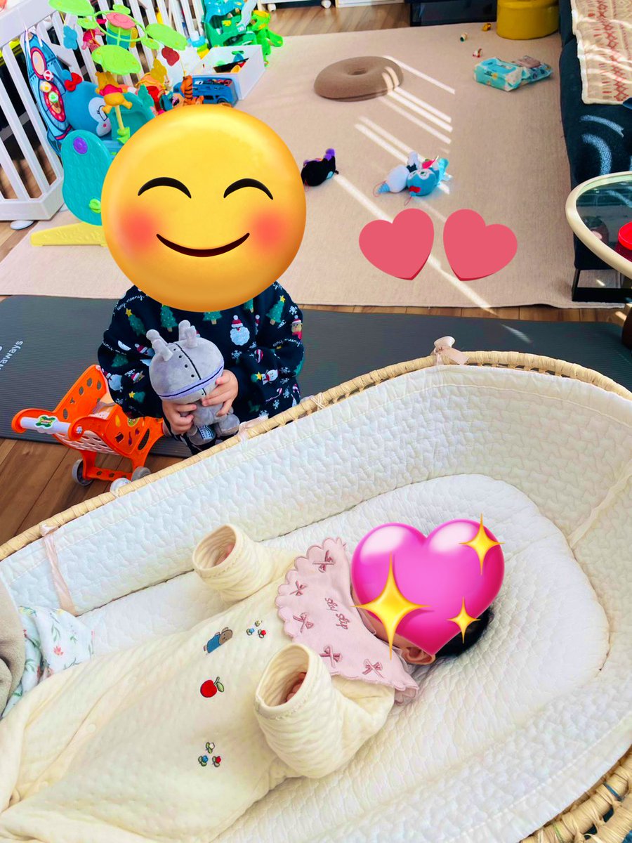 少し🤏肩こり🤏

体操栄養睡眠😴
12月気をつけましょう

可愛い孫達😍
写真送られてきました😊