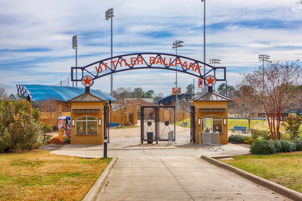 UT Tyler Baseball tweet media