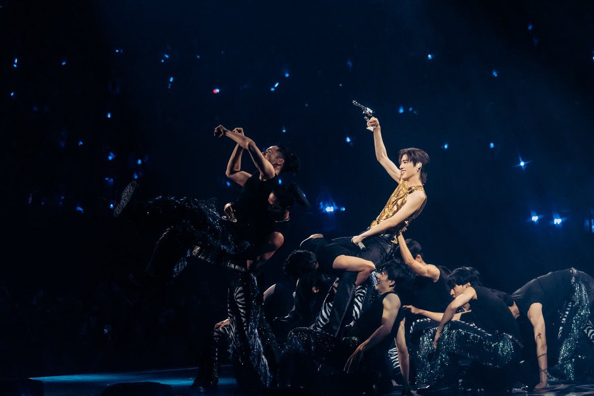 แฮปปี้! ชมภาพบรรยากาศสุดประทับใจของ #พีพีกฤษฏ์ บินลัดฟ้าจัดคอนเสิร์ต PP Krit “My Pleasure Concert: AFTERGLOW" ที่จัดขึ้นเมื่อวันที่ 29-30 พฤศจิกายนที่ผ่านมา ณ มาเก๊า เรียกได้ว่าจัดเต็มความสนุก อัดแน่นด้วยโมเมนต์ที่ทำให้แฟนๆ เก็บความทรงจำตลอดทุกชั่วโมง 💚

#PPKritt