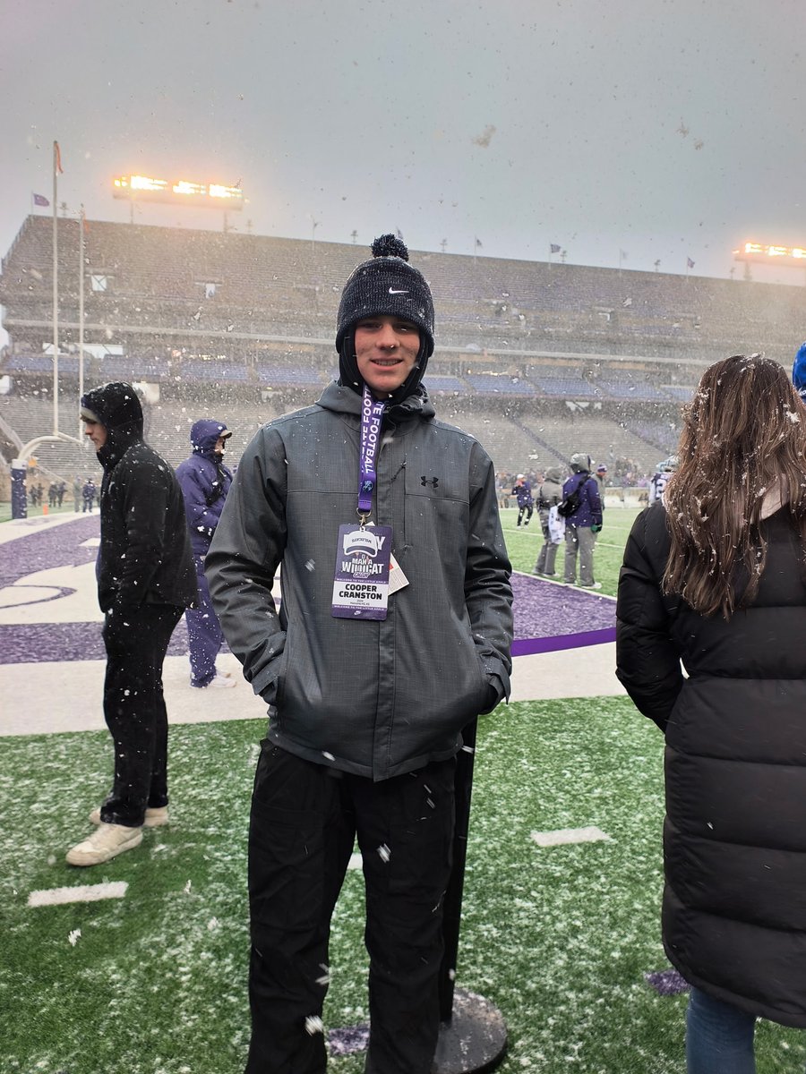 Had a great time at K-State this weekend. Congrats to the seniors on a big win!
<a href="/CoachKardulis/">Matt Kardulis</a> 
<a href="/CoachKlanderman/">Joe Klanderman</a> 
<a href="/spedbraet/">Taylor Braet</a> 
<a href="/_CoachDonald/">Dimitri Donald™</a>