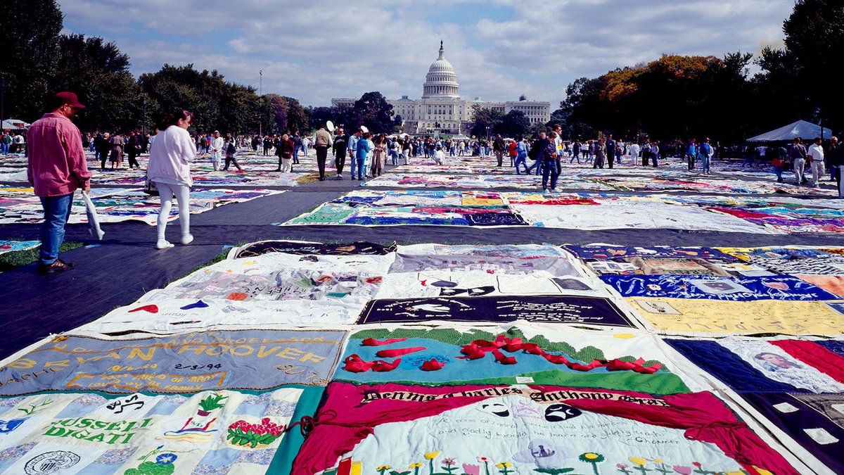 goRubenRuben's tweet photo. @GovPressOffice @CAgovernor Oralè Resisters
I remember!
Thank you Allies!
We couldn’t have done it without you! 
#USDemocracy #ActUP #WorldAIDSDay https://t.co/9V7WiKFI7W