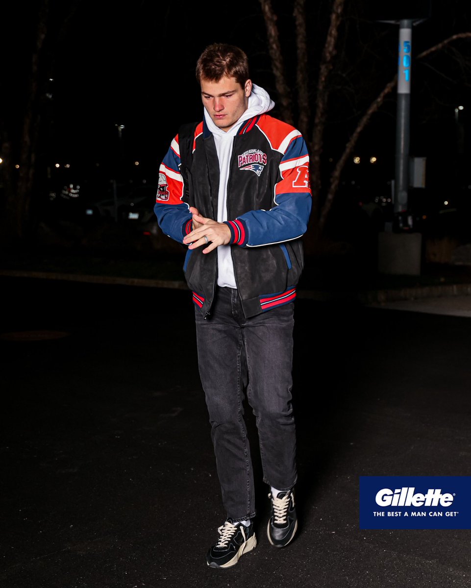 Drake Maye having his first career 300 yard passing game in ...