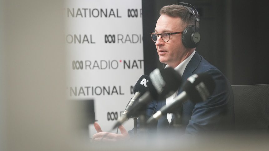 ozvisaforums's tweet photo. 🦘 Discover why migrant cuts won't solve Australia's housing crisis. Learn about the complexities affecting housing and migration policies for future expats. 
https://t.co/U8UHSu0S2F 
#australia #ozvisaforum #Australia #housingcrisis #immigration #migrantcuts #ShadowMinister https://t.co/eZefGPBEaD