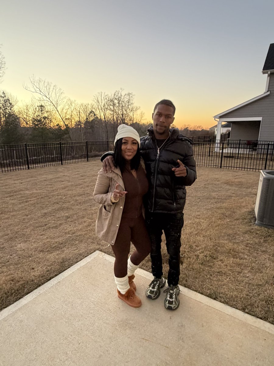 humble.2 tweet media