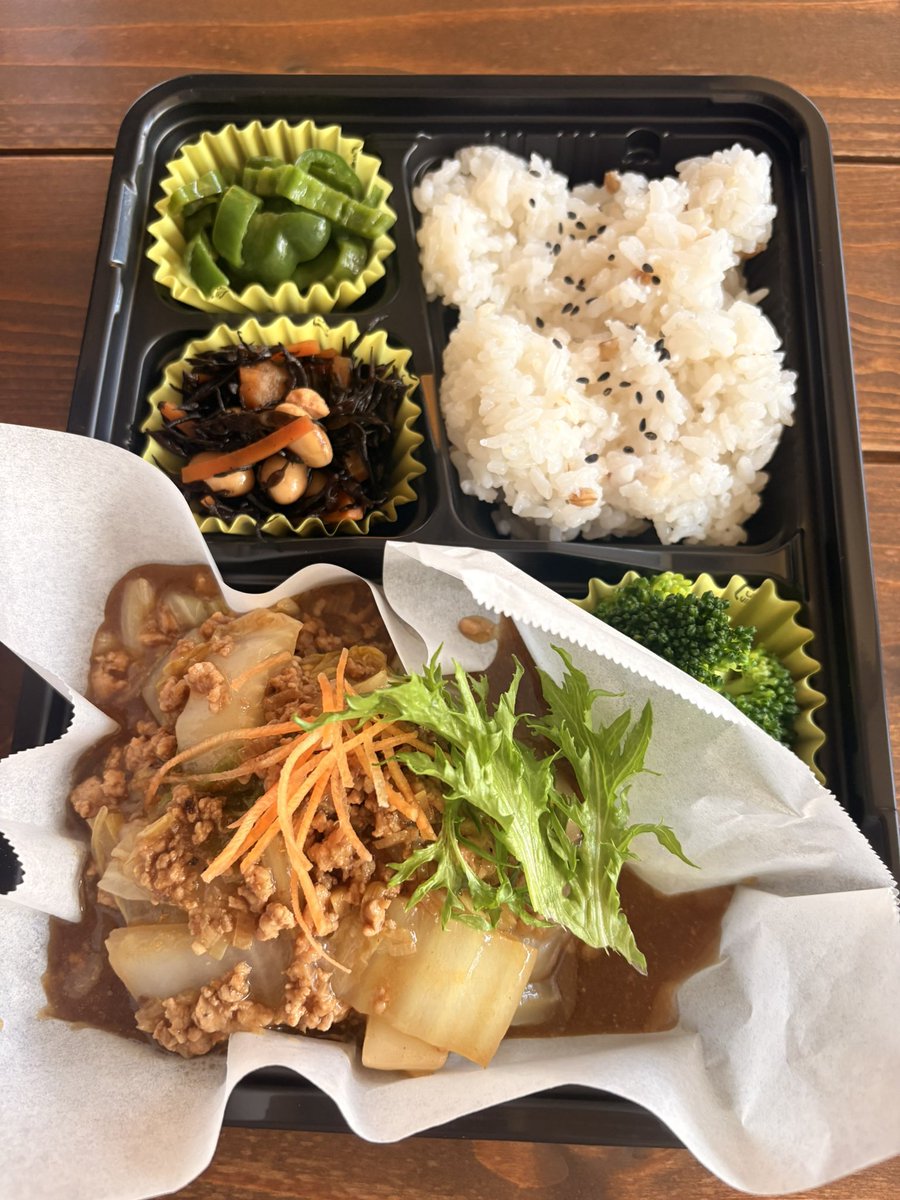 地元産白菜たっぷり
麻婆白菜のロージーランチは本日2日まで
もう少しランチご用意可能です

4日(木) 〇
5日(金)◎
6日(土) 〇
7日(日) 〇…大きいお席埋まってます
8日(月) ◎
9日(火)〇
ご予約ご来店お待ちしております