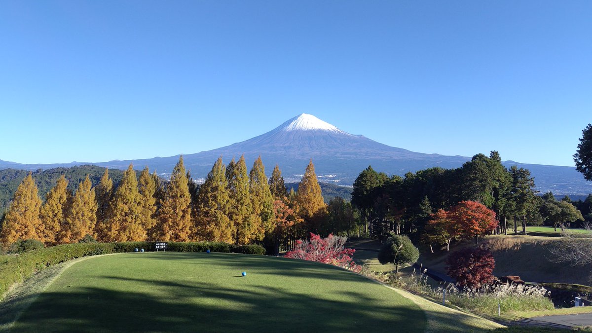yizakkic's tweet image. #FUJI
#incredible
両裾まで見られるところは
あまりありません