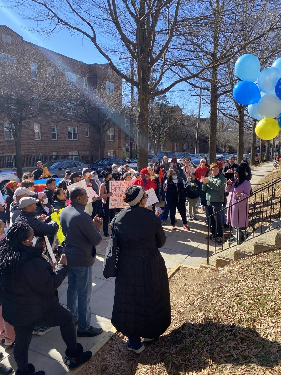 AlexCTaliadoros's tweet image. Janeese is the real deal.

She’s genuinely the most courageous person I know. She shows up for our communities in ways no one else does.

Janeese is also DC to the bone and loves all its people. She can’t stand corruption and is deeply committed to making DC government work well.