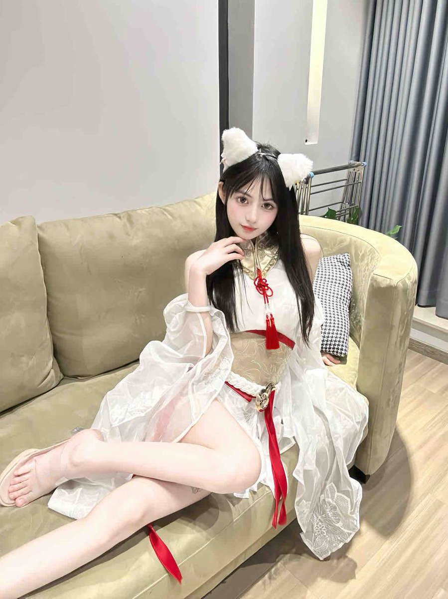 黄推福利内容 - 怡红院 | 勾栏听曲的精彩图片 福利姬怡红院 | 勾栏听曲分享的黄推图片1 - 网红私拍内容