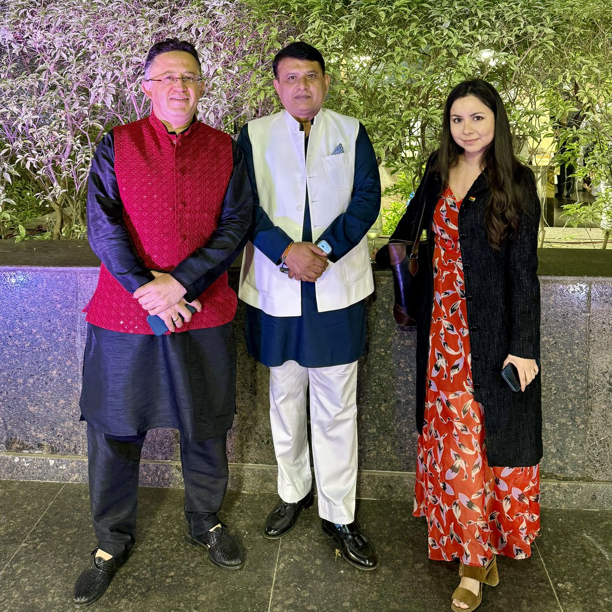 It was a pleasure to partake in a gracious evening of celebration in the company of my distinguished friends, H.E. Mr. Fernando Xavier Bucheli Vargas, Ambassador of Ecuador 🇪🇨, and Ms. Arlette Gabriela Bustamante G., Diplomat at the Embassy of Bolivia 🇧🇴.