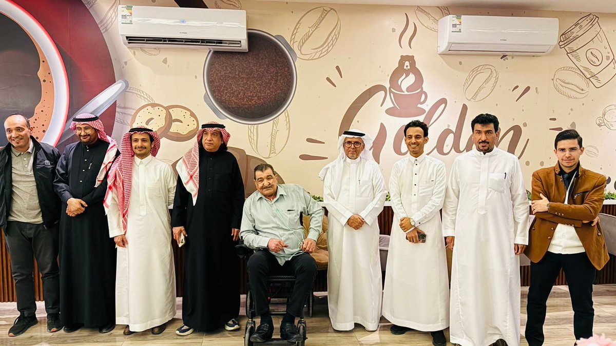 Issa20152015's tweet image. الرواية العربية في المهجر؛ عنوان أمسية الإثنين ١ ديسمبر، و التي أدرتُ حوار موضوعها الذي قدمه د. سعد البازعي،  في مقهى الأدب الذهبي، بتنظيم من نادي سيدات الفكر، تحت مظلة #الشريك_الأدبي، وتفاصيل عدة حول هذا النوع من الرواية ونشأتها وسماتها ومراحل تطورها وروادها ونماذج مختارة، بحضور…