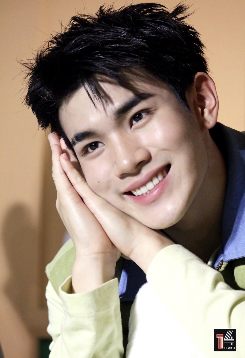 yaowalak_T's tweet image. เมื่อไหร่ซีรีส์น้องโฟร์ทจะได้ฉาย ถ่ายไม่เสร็จซักเรื่องเลย อย่กให้น้องตกมัมหมีเพิ่มแล้ววว
#Fourthnattawat #โฟร์ทณัฐวรรธน์