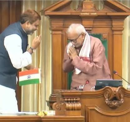 ProfNoorul's tweet image. हम चाहते हैं कि यूपी को भी अख्तरूल इमाम जैसा कायद मिले जो विरोधियों को भी जोड़ने की कोशिश करें...

यूपी में शालीनता से काम करने की जरूरत है क्योंकि बिहार और यूपी में रहने वाले लोगों की सोच अलग अलग होती है।

विधानसभा में शपथ के बाद की तस्वीर...