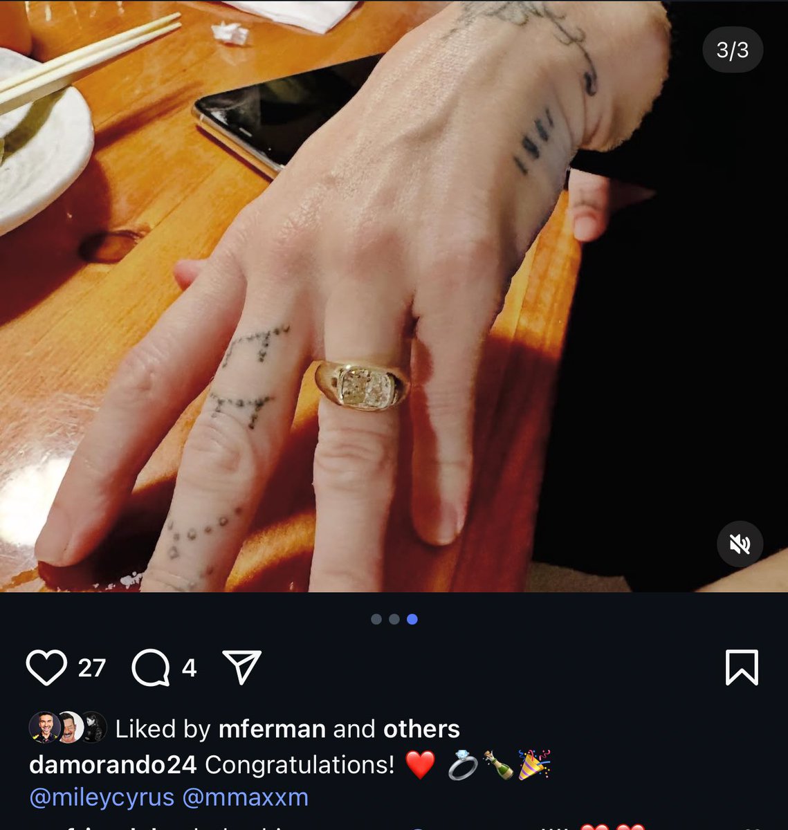 MileyUpdates's tweet image. 🚨MILEY CYRUS AND MAXX MORANDO ARE OFICIALLY ENGAGED