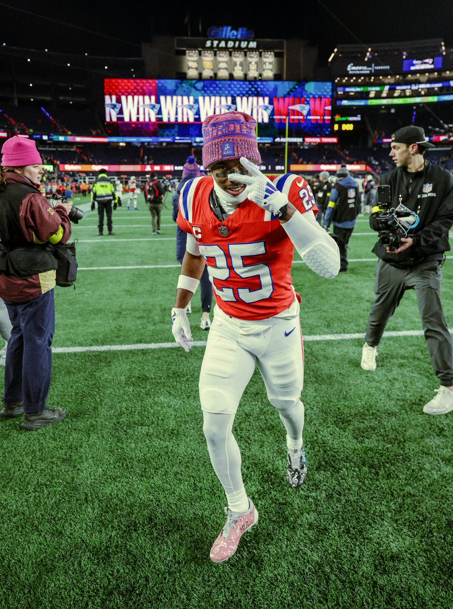 124 punt return yards ✌️

@MarcusJonesocho | #ProBowlVote 