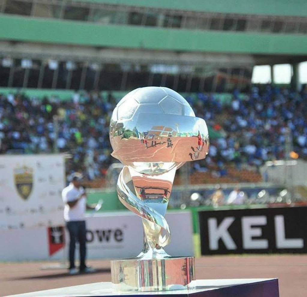 ¿Hay esperanza?
No todo es negativo!! La clasificación de la selección Sub-20 al Mundial y a los Juegos Olímpicos demostró que hay talento de sobra. Aqui el problema principal es la estructura gerencial!! Tanto en la <a href="/LDFcomdo/">LDF</a> como en <a href="/fedofutbol/">Federación Dominicana De Fútbol 🇩🇴</a> 🇩🇴!! 

CIERRO HILO🧵