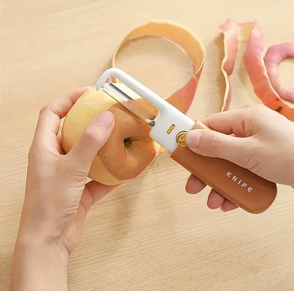 Mtindohome's tweet image. 3 Function Pocket Fruit Knife &amp;amp; Peeler  Compact tool with knife, peeler, and slicer functions. Portable, durable, and perfect for fruit prep anywhere.
Call/WhatsApp: +256775307070 / +256744307070 Visit: mtindohome.com
#FruitKnife #Peeler #KitchenTools #MtindoHome #Uganda