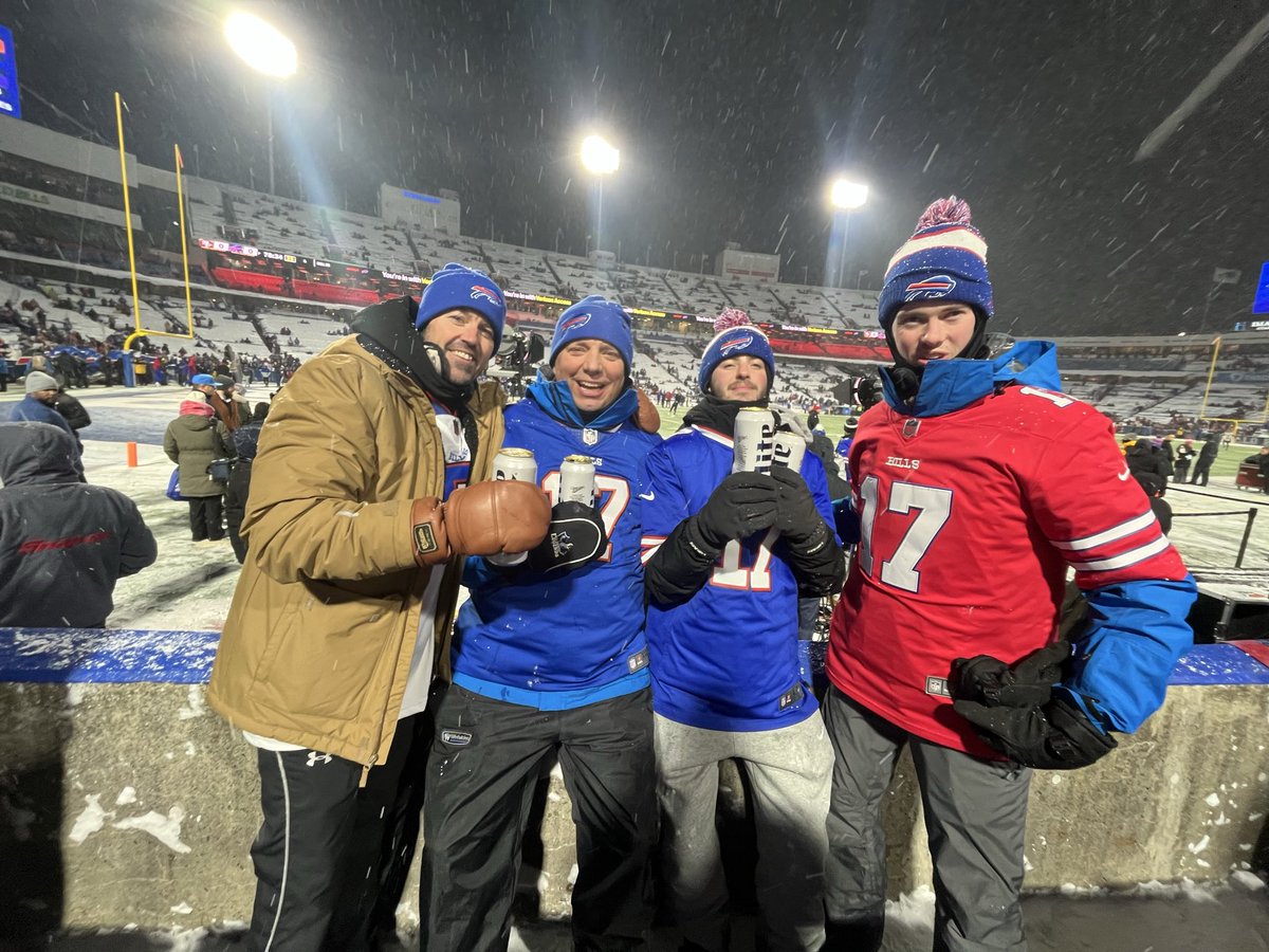 Mike Bolder tweet media