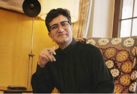 CEO__Insights's tweet image. Prasoon Joshi Heads Omnicom Advertising Group in India

Prasoon Joshi is set to take on a major leadership position at the Omnicom Advertising Group in India.

Read More: lnkd.in/gn-WrH_U

#newphase #creativedirection #advertisingindustry