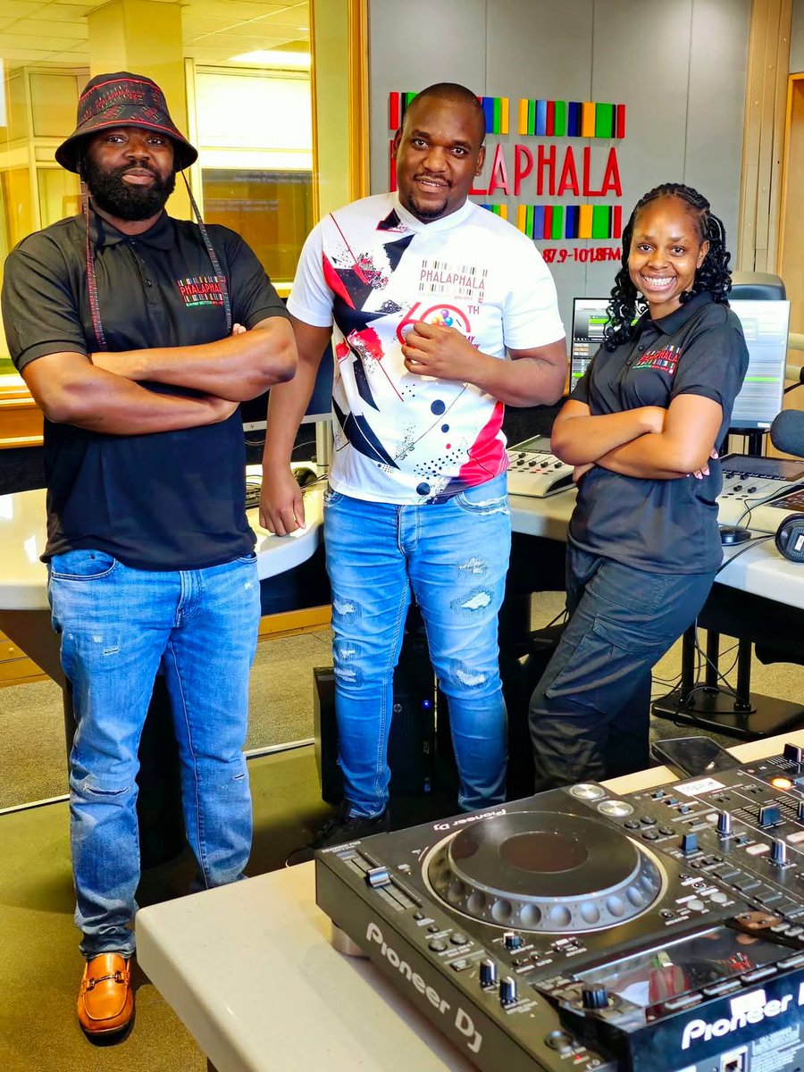 Mbekanyamushumo yo dalaho pfushi dzanga matsheloni na <a href="/Terrimudau/">Terry Mudau🇿🇦</a> <a href="/TangaMbedzi/">Tanganedzani</a> <a href="/pfuluwanin/">Ndivhuwo Pfuluwani</a> <a href="/deep_renzo/">Deep Renzo</a> 
<a href="/SalaniRose/">Rose Salani</a> <a href="/Mbaimbaivhahan1/">Mbaimbai Vhahangwele Maphaha 🤫</a>  <a href="/hellenlusunzii/">Hellen</a> <a href="/MuhaliTakalani/">takalani muhali</a> <a href="/Godfrey_TG/">Godfrey TG Mugwena</a> <a href="/Octavia_Pfarie/">Octavia pfarelo</a> <a href="/Dakalo_Baloyii/">Unique Dee Baloyi</a> <a href="/mphumbudemaemu2/">maemu mphumbude</a> <a href="/NRamuntshi/">Nndavheleseni Windstone Ramuntshi</a>

#Ndilandinthihi 
#Rotika6to9
#TRT