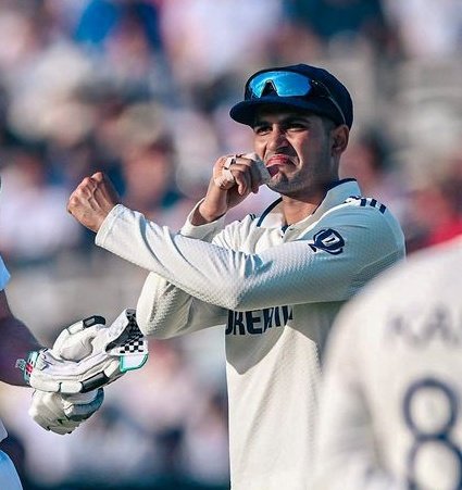 They don’t even compare their faves to Sachin or Kohli 🫣

Like bro,Shubman Gill is the standard, the aura, the vibe 🔥

Rutu better than Gill?
Shreyas better than Gill?
Jaiswal better than Gill?

For them, just being “better than Gill” is an achievement 😂 #ShubmanGill