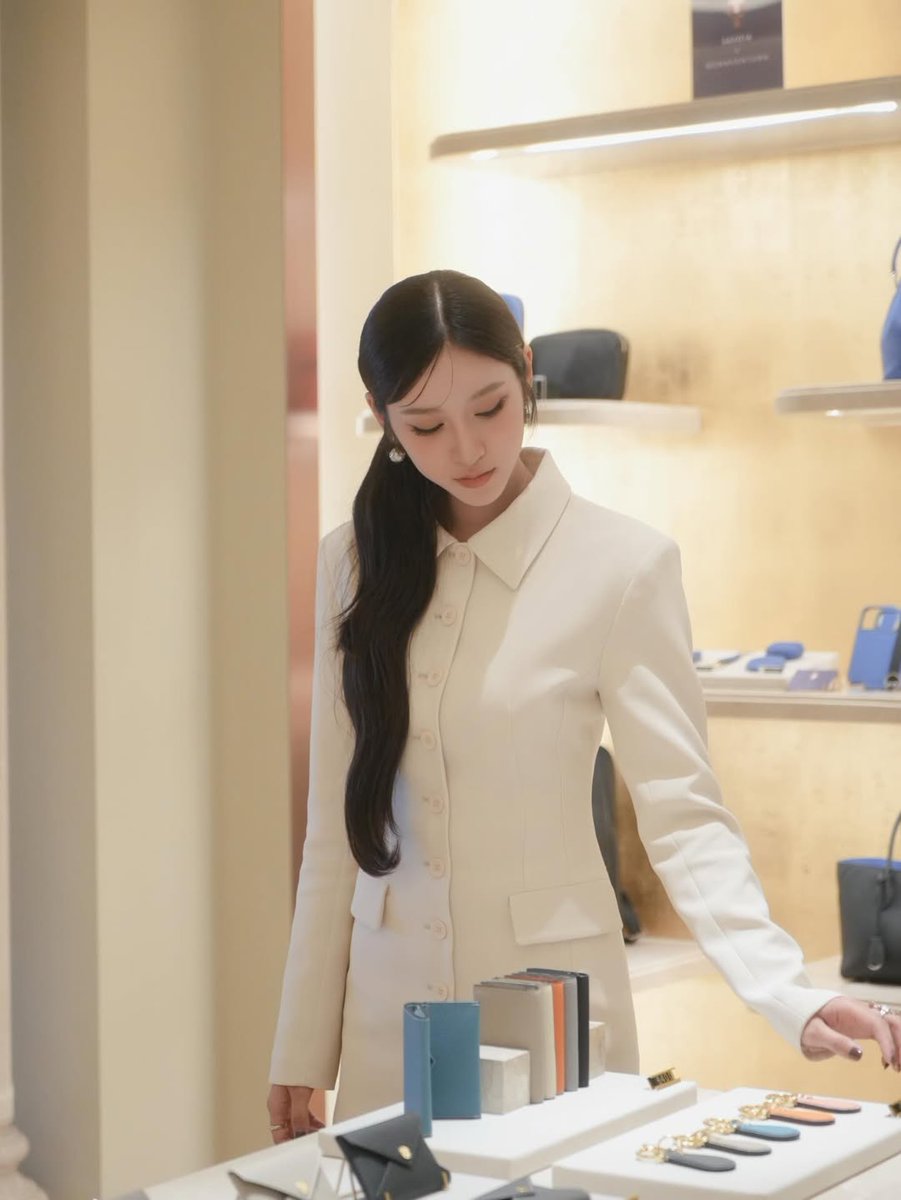 ArhoungPamPH's tweet image. [02.12.2025] • Pam&apos;s IG update ✨03

instagram.com/p/DRv1Qf1Eq-a/…

#ppammelar