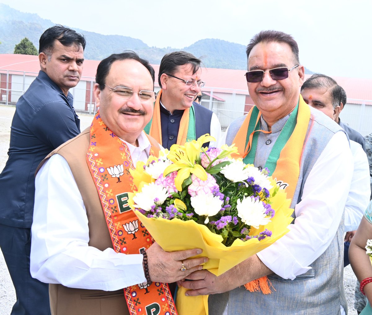 ganeshjoshibjp's tweet image. सरलता व सादगी के पर्याय, ओजस्वी वक्ता, कुशल संगठनकर्ता, भारतीय जनता पार्टी के मा. राष्ट्रीय अध्यक्ष एवं मा. केंद्रीय मंत्री श्री @JPNadda जी को जन्मदिवस की हार्दिक शुभकामनाएं एवं बधाई।
आपकी संगठनात्मक क्षमता और राष्ट्रसेवा के प्रति अटूट समर्पण हम सभी कार्यकर्ताओं के लिए एक…