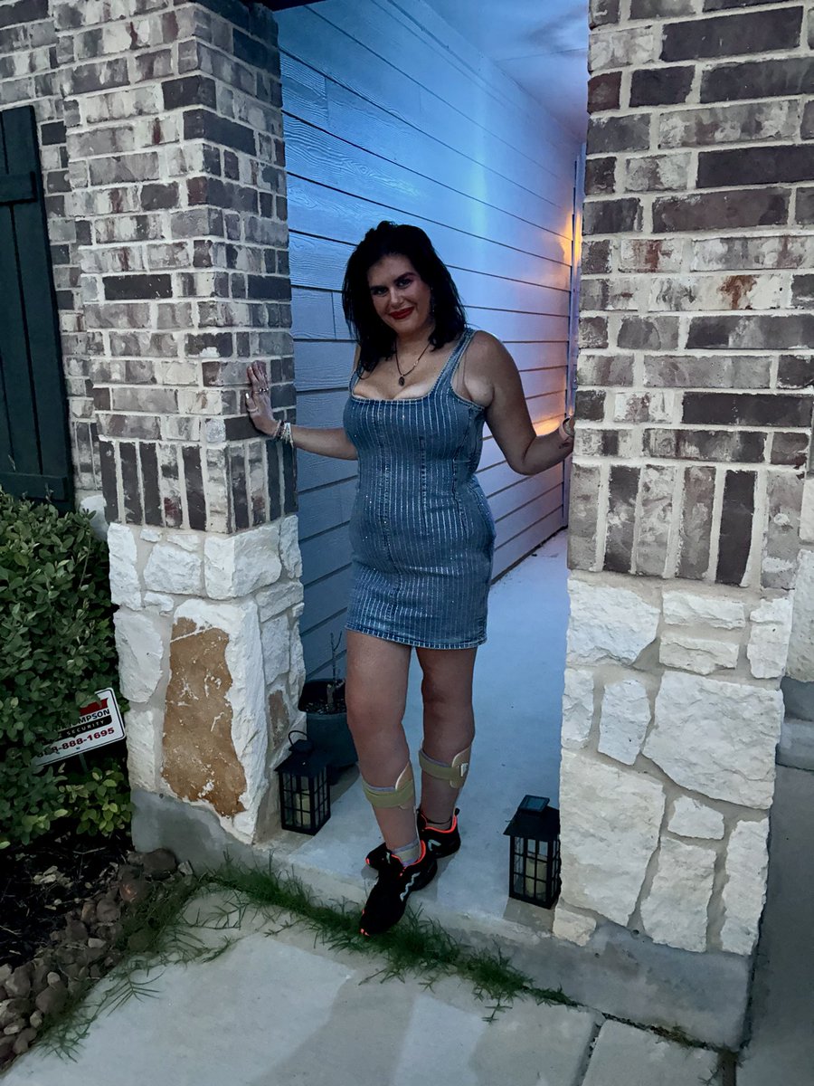 Chandelle90's tweet photo. @therunaroundsband this is embarrassing but, I took a gummy, so what the hell, I uh, can’t do standing room at your concerts because I wear leg braces, (see photo), but I can’t find seats at HOB Houston or @emosaustin . I’m devastated cause seeing yall was gonna be the concert of the YEAR!