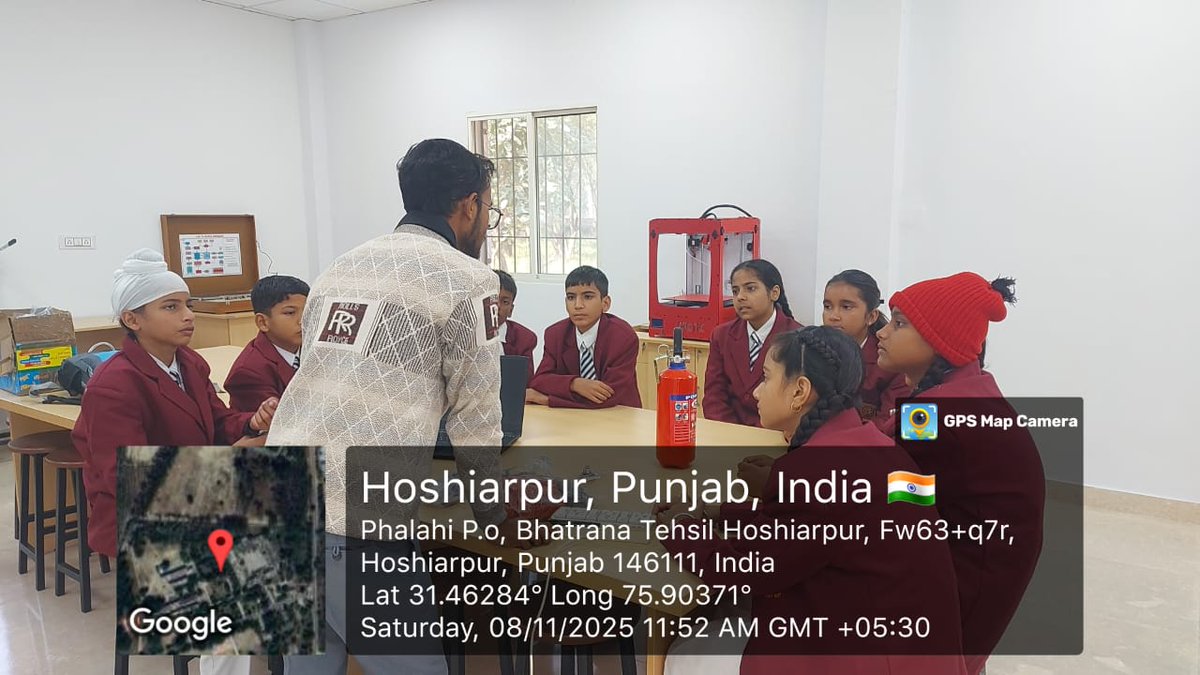 jnvhoshiarpur's tweet image. In the Atal Tinkering Lab, students dived into robotics activities, enhancing their curiosity, creativity, and problem-solving skills.
#ATL #RoboticsEducation #YoungInnovators #TechSkills #21stCenturyLearning