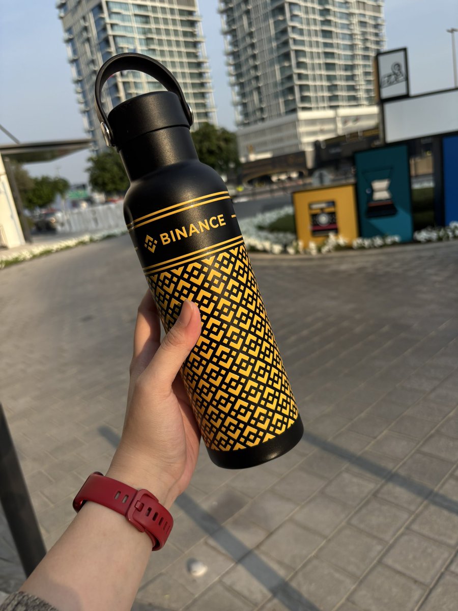 Hello Dubai ❤️
I’m ready for Binance Blockchain Week 🔥#BinanceBlockchainWeek #Binance #BinanceAngel