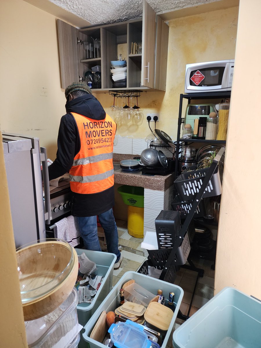 Mercynicky_'s tweet image. A couple of things determine the price of your move:

✅️The distance between where you are moving from and to 
✅️The size of the household 
✅️Is there a lift 
✅️The type of package to use
✅️Moving from what floor to what floor