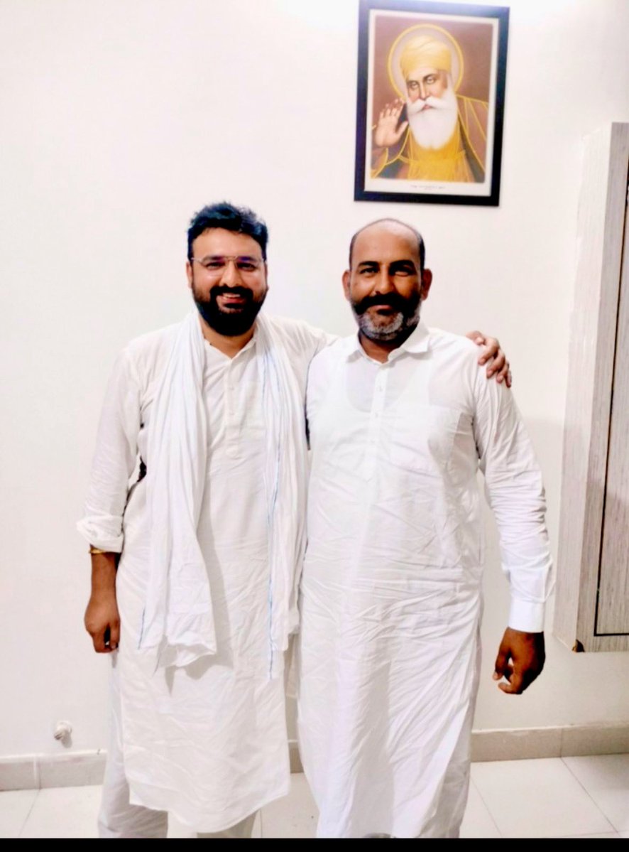 SiddhuVijender's tweet image. ग्राम हरिपुरा (संगरिया) के किसान नेता भाई बलकौर सिंह ढिल्लो जी को जन्मदिन की हार्दिक शुभकामनाएँ।  
ईश्वर से प्रार्थना है कि आपको दीर्घायु, स्वस्थ जीवन और जनसेवा के मार्ग पर निरंतर सफलता प्रदान करे।  
किसानों की आवाज बनकर यूँ ही ग्रामीण विकास और न्याय के लिए संघर्ष करते रहें।…