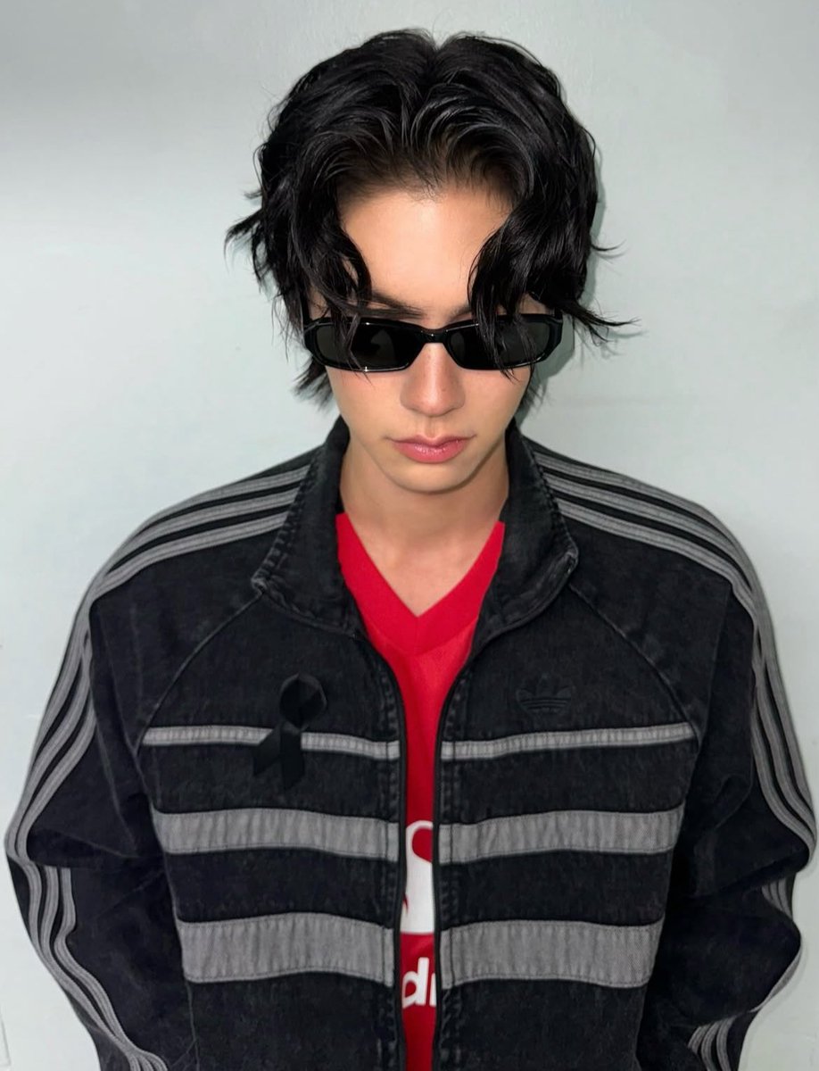 ละไบร์ทเหมือนตุ๊กตากระเบื้องเคลือบจริงๆนะ แต่เป็นตุ๊กตากระเบื้องเคลือบที่หล่อที่สุดในโลกอ่ะ 😭🫵🏻😭

#bbrightvc <a href="/bbrightvc/">bright</a>