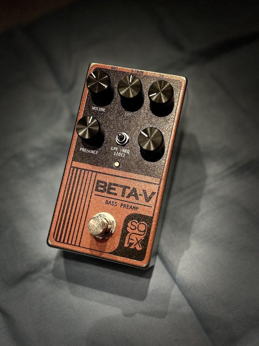 商品情報】 #SolidGoldFX BETA-V Bass Preamp🎸 常時ONのプリアンプに