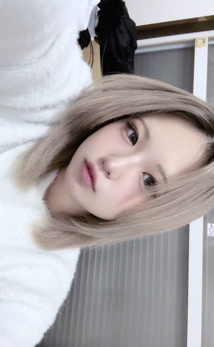 mmLove124's tweet photo. 髪の毛伸びた🥺

 #自撮り界隈 https://t.co/BLhri5RUTJ
