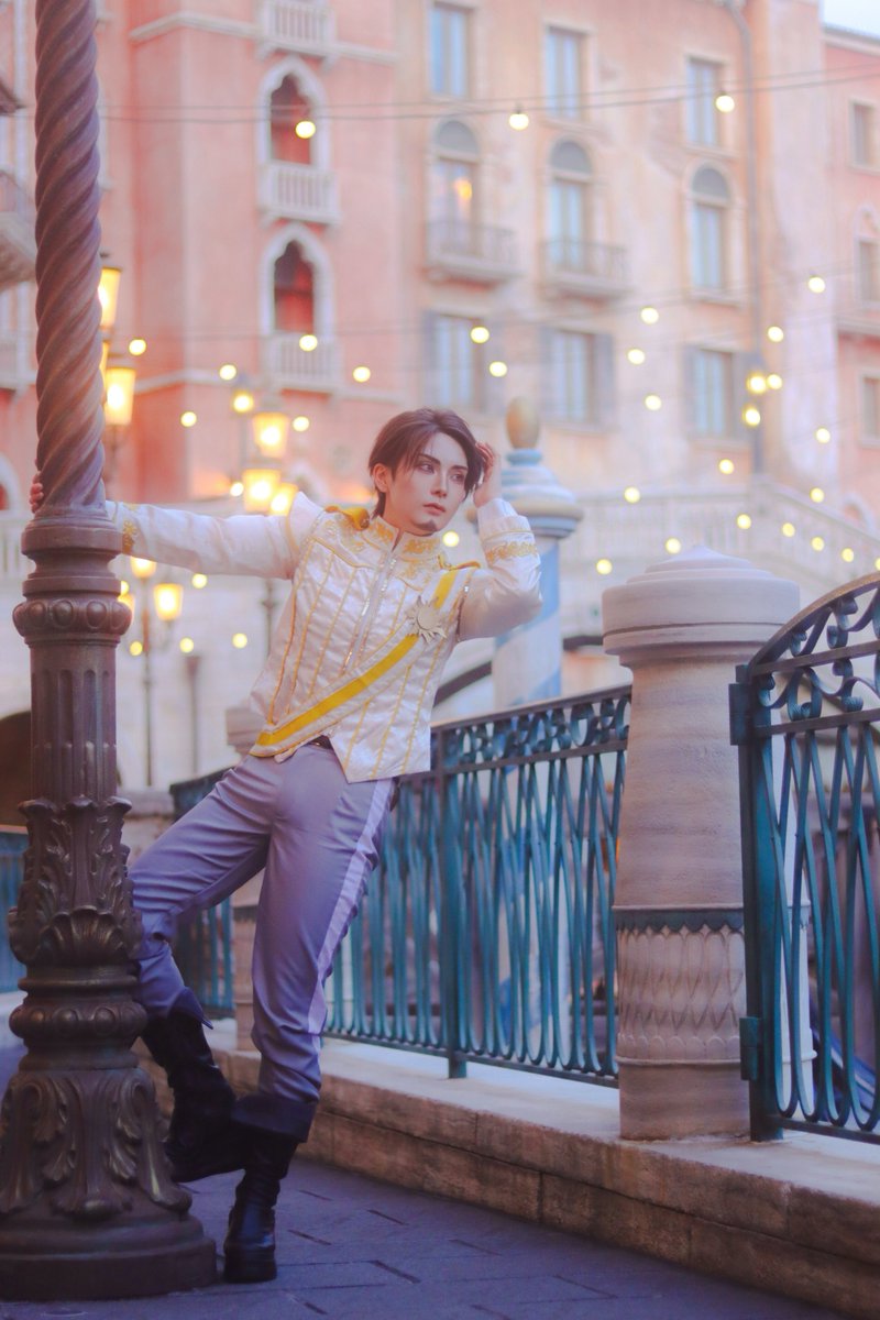 .

                #Dハロ仮装2025 
                     #Dハロ仮装 

        .⋆✴︎˚｡⋆ 𝙸 𝚜𝚎𝚎 𝚝𝚑𝚎 𝙻𝚒𝚐𝚑𝚝 ⋆✴︎˚｡⋆.