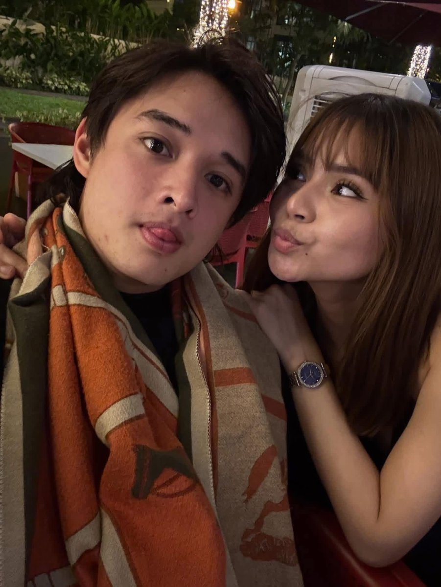 ZhasimJ's tweet image. Lance november dump pero mostly may aubrey🤭🥰😍