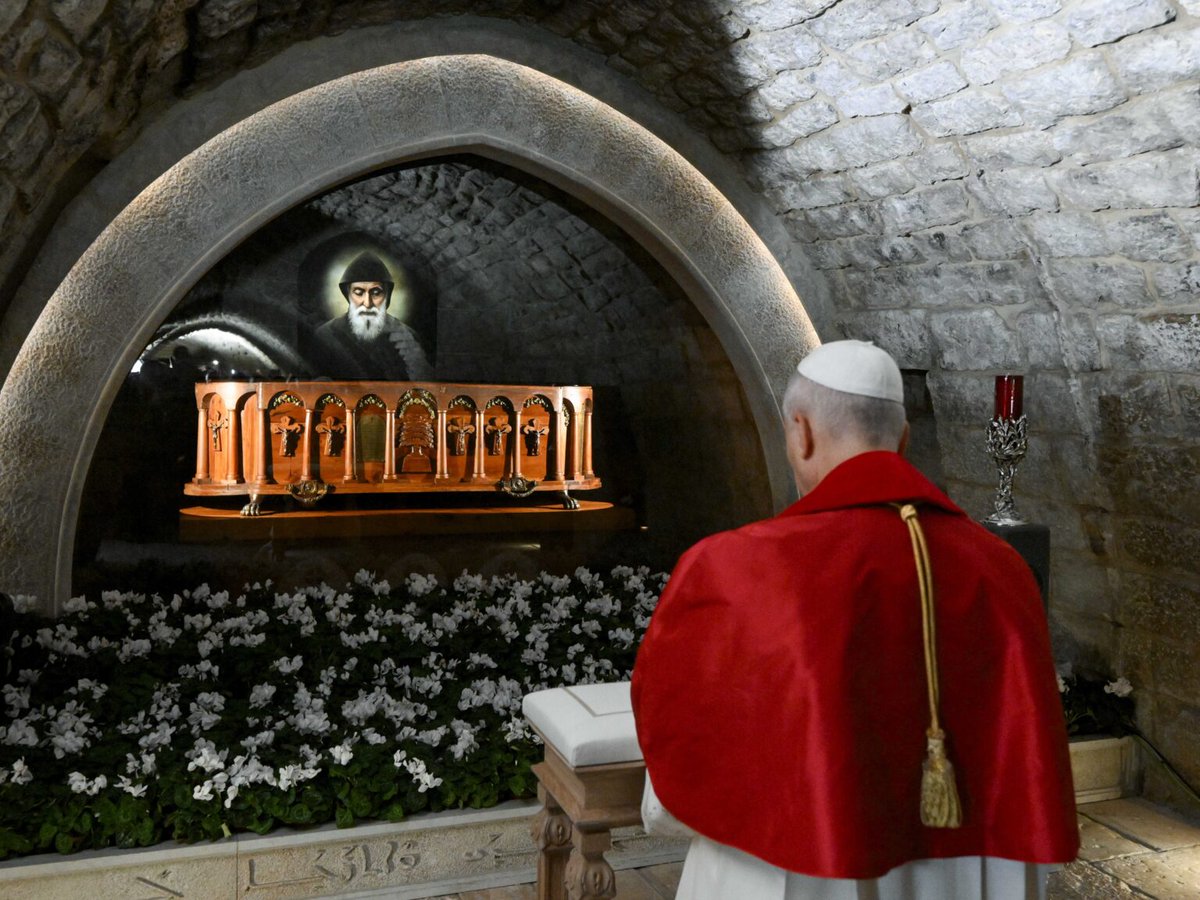 With a population of fewer than 1,000 people, the Vatican has shown the world the importance of Christians everywhere and demonstrated its own majesty and grandeur on the global stage. 
God bless Lebanon.
#القداس_الإلهي