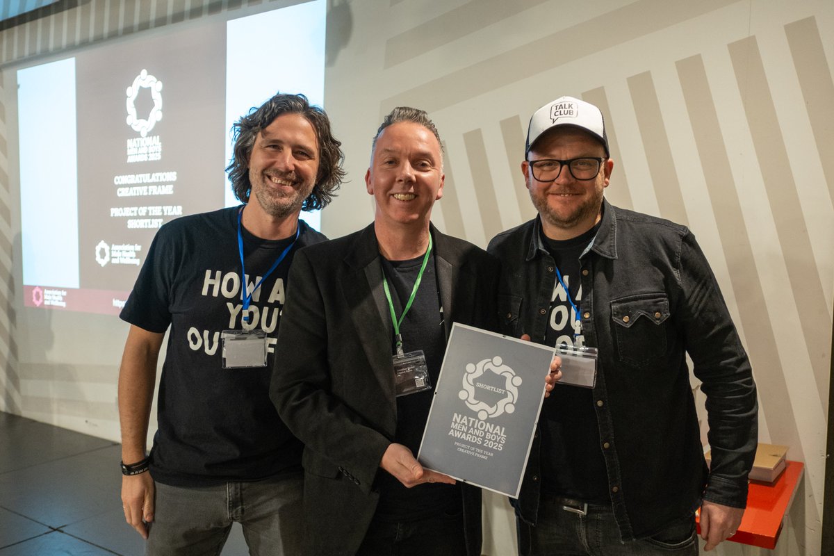 CreativeFrameUK's tweet image. December Men's Groups in Leeds Newsletter out now mailchi.mp/385117ea9f39/m…. Feeling motivated after attending @AMHW_UK awards, bring on 26! #malesuicideprevention @LeedsCommFound @AndyParnham1965 @mhuleeds @MandemMeetup @AllyFogg @ProfAlanwhite @LeedsTrinityCP @BramleyElderly