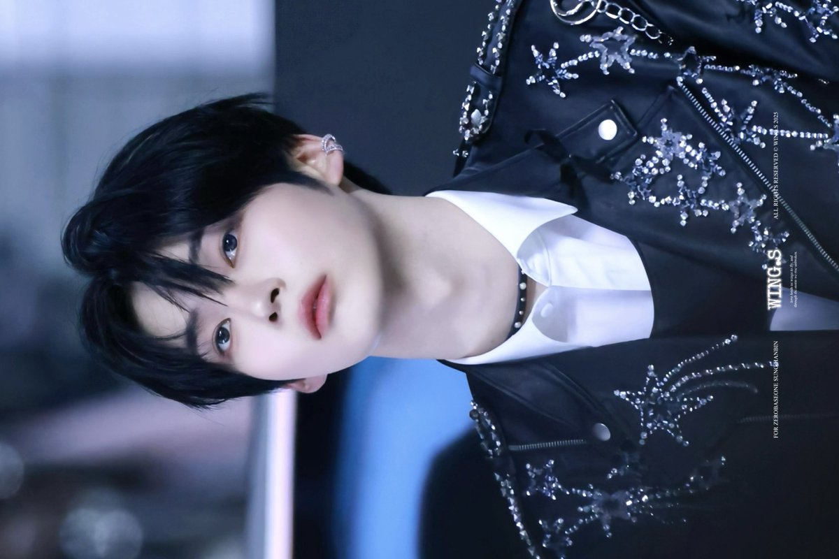 wings_hb's tweet photo. 251129 MAMA

#성한빈 #SUNGHANBIN #ソンハンビン #ZEROBASEONE #ZB1 #제로베이스원 https://t.co/Q7Pz2DgaFp