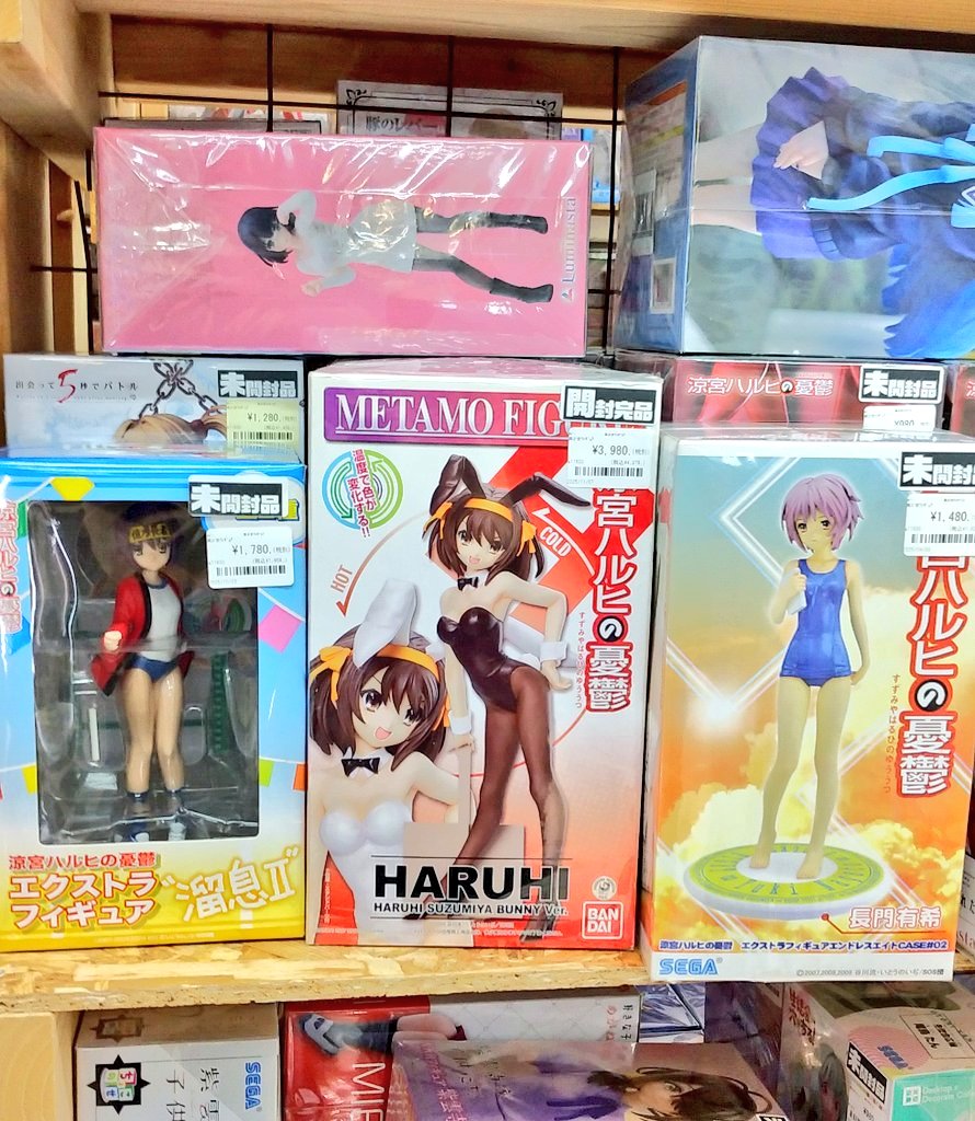 Rio34255's tweet image. 平成アニメ好きには堪らない品揃えのお店を見つけたw