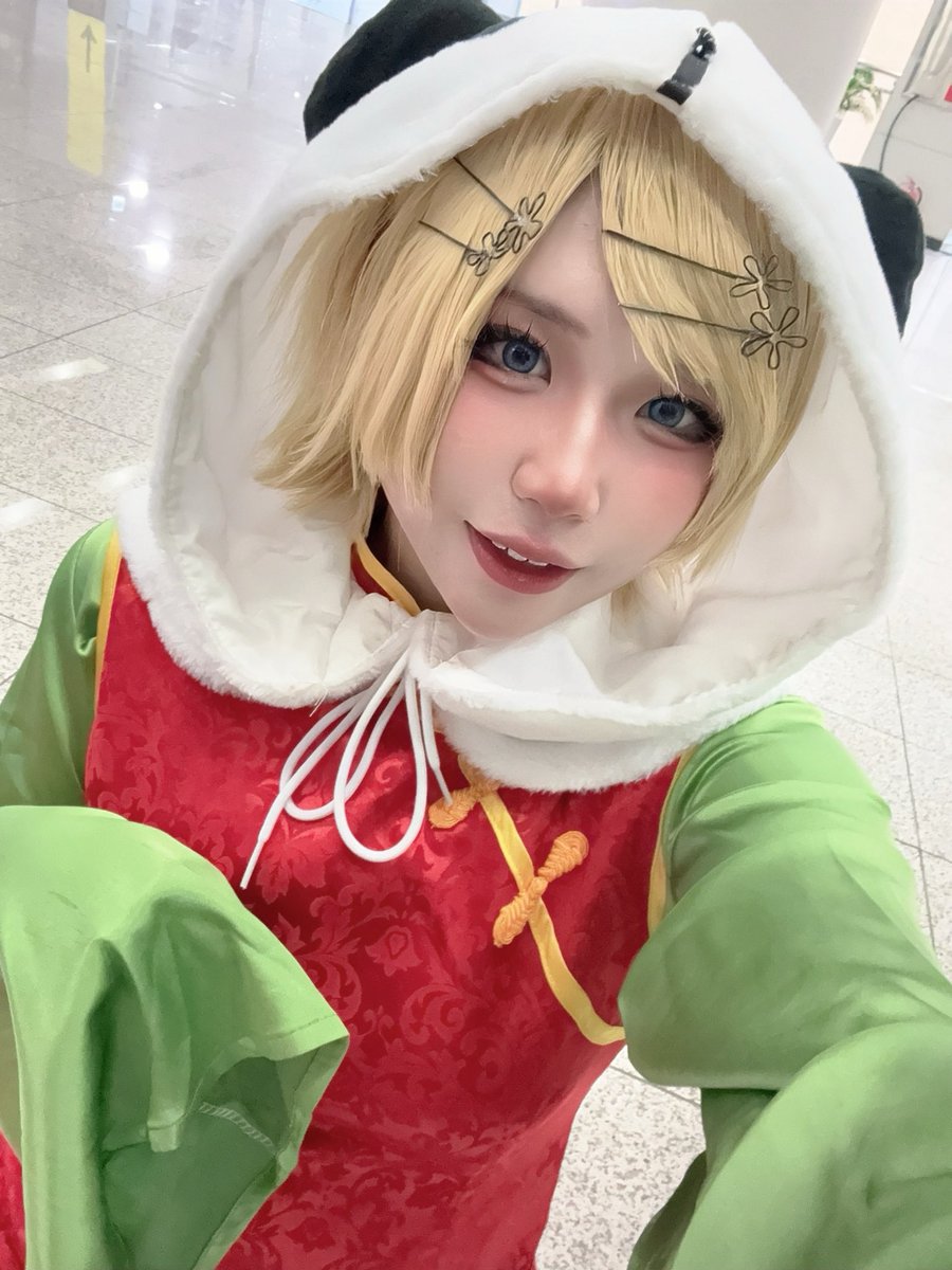 madeu1015's tweet image. #대코_𝕏친소 #코스어_𝕏친소 #코스어_트친소 
대코 양일 다녀왔습니다~!
토요일은 무대했어요///

무대 좋아해요🤍
보카로, prsk, 릎브 외 여러장르 팝니다 
장르 맞는분들 위주로 찾아갈게요👉👈