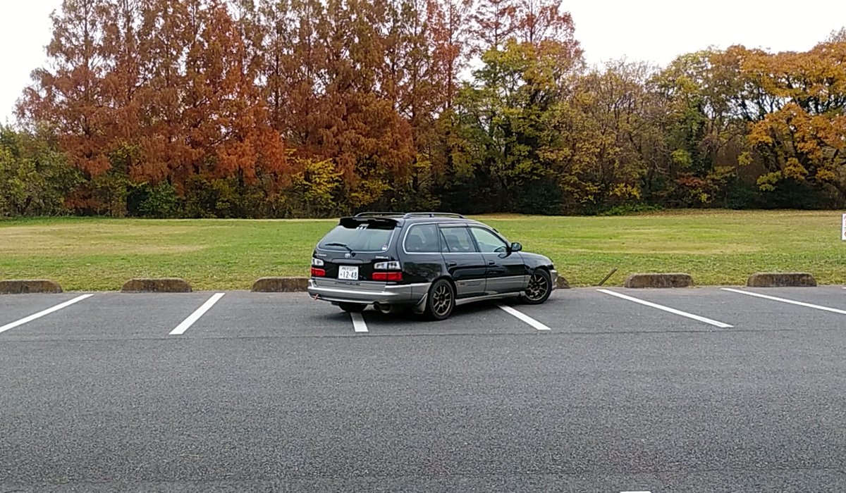 ごんべぇさん なんだろ、うーん・・・ 何故かこの形が好きで乗ってる。 今のクルマに