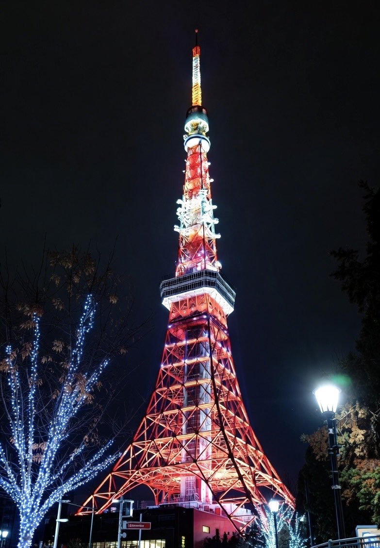 mitsukiTree's tweet image. クリスマス仕様の東京タワーが美しすぎた笑
#東京カメラ部