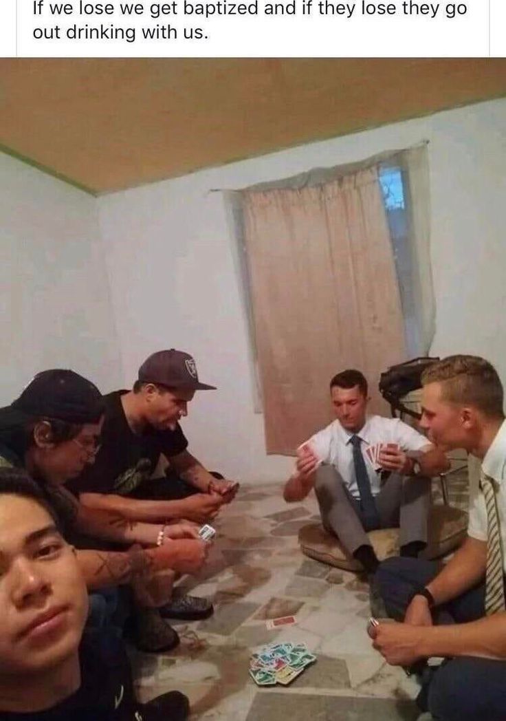 If you're wondering "is the au dead"
Not really
I'm just really busy with school rn
But I promise, I'll return in mid December 
(Pic unrelated)