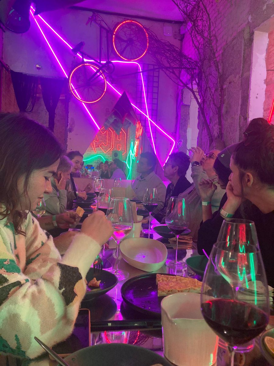 Anna Carreras tweet media