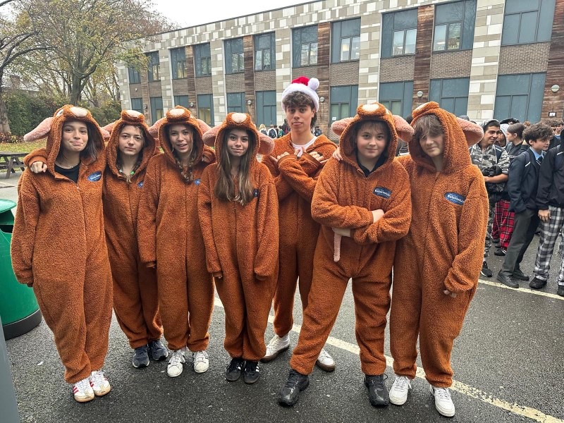 Chiswick School tweet media