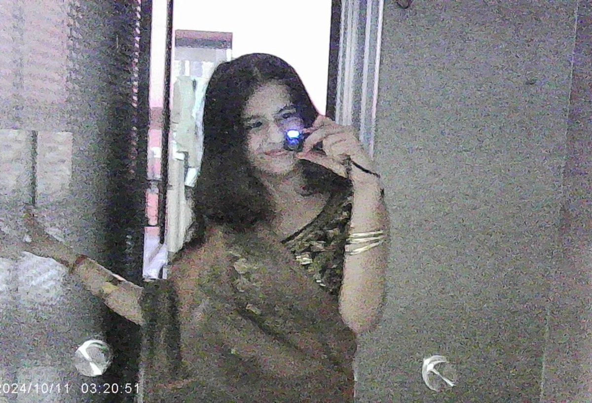 povurcrying's tweet photo. bf gifted me this cute mini cam https://t.co/2lUAr5S6d1