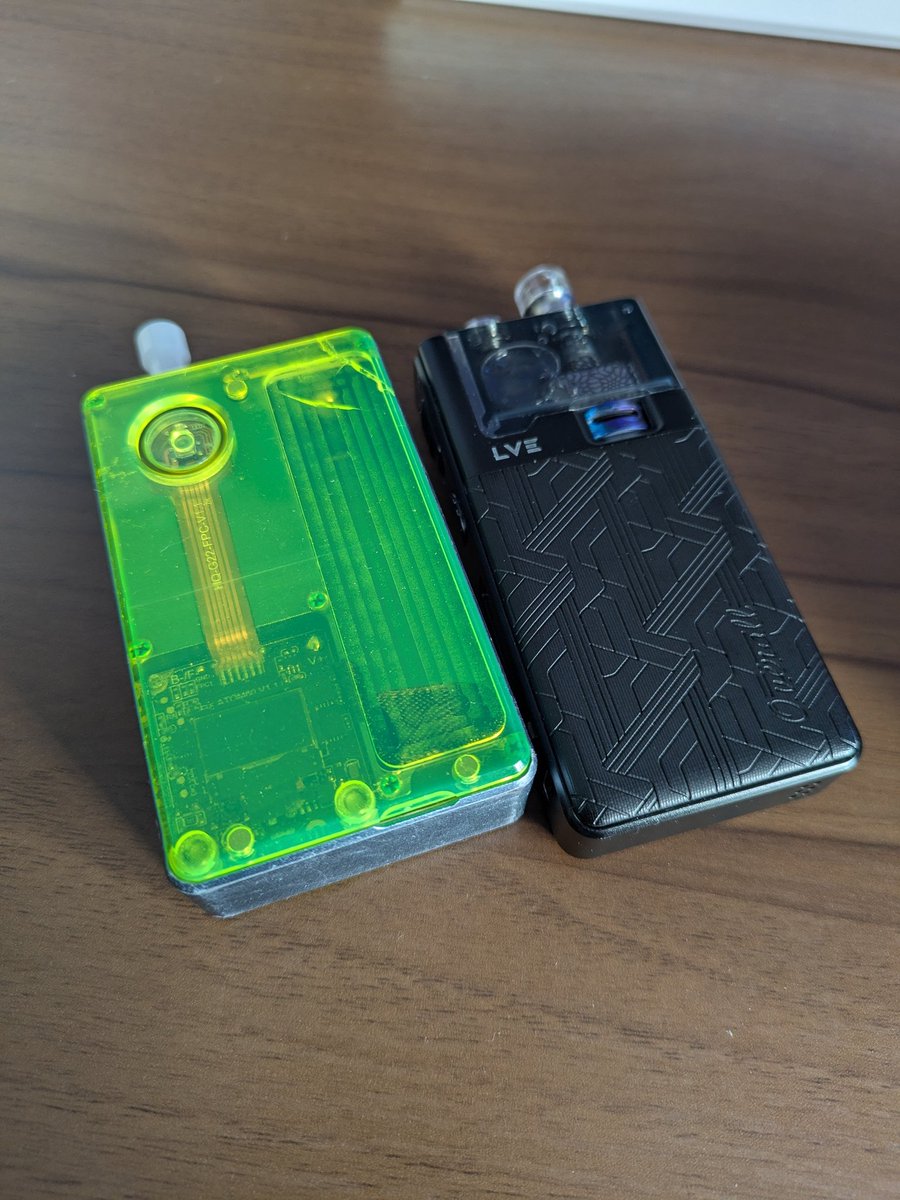 teamsv_cc_gayan's tweet photo. ねぇ！だれか！
この色でORION2用のパネルとボタンくれぇ！ https://t.co/OrRtAfRNA6