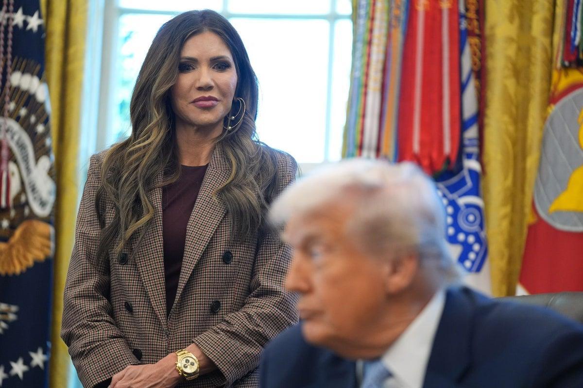 Independent's tweet image. Trump admin calls for ‘full travel ban’ on countries sending ‘killers’ to the US independent.co.uk/news/world/ame…