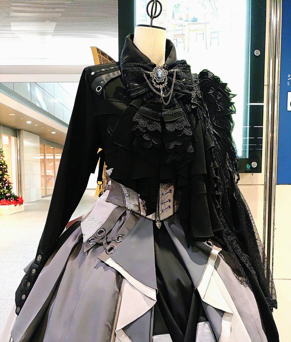 ✞+:;;;;𝝑♕𝝔::;;:+✞+ ƠZZ ƠƝESƬE SHƖZUƠƘA 🖤BLACK🖤 ＆ 🩶SILVER